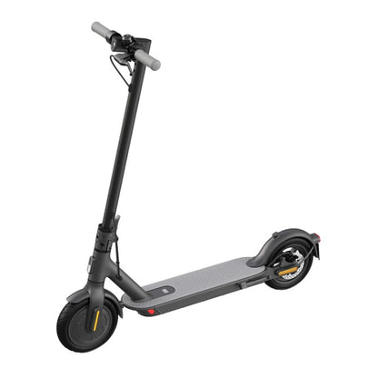 Trottinette Électrique Xiaomi Essential  : Légère  et Citadine